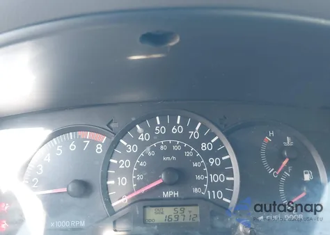 2005 Toyota Corolla Ce из США, поврежденный, VIN 1NXBR32EX5Z401172